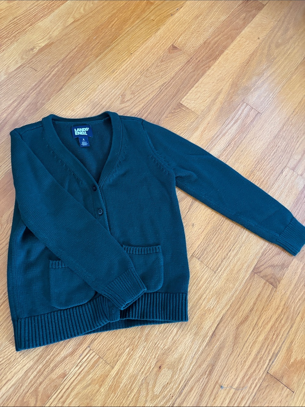 Lands' End girls V-Neck Button Front Cardigan size S 6-7.